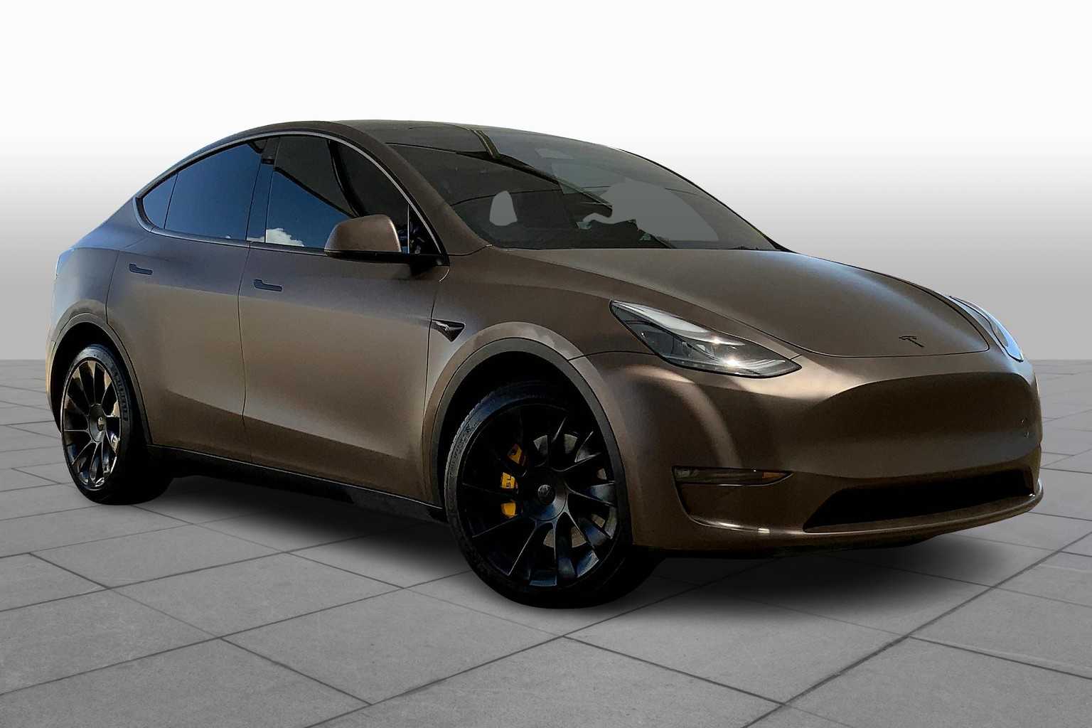Used 2022 Tesla Model Y Long Range with VIN 7SAYGDEE0NF543984 for sale in Denton, TX