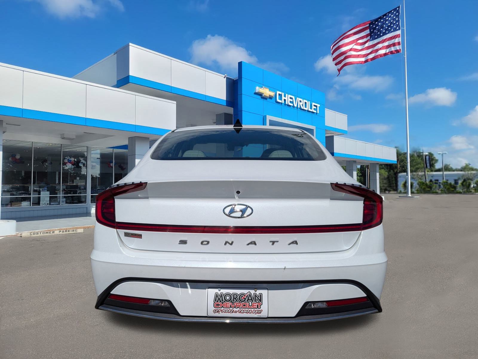 2022 Hyundai Sonata SE photo 3