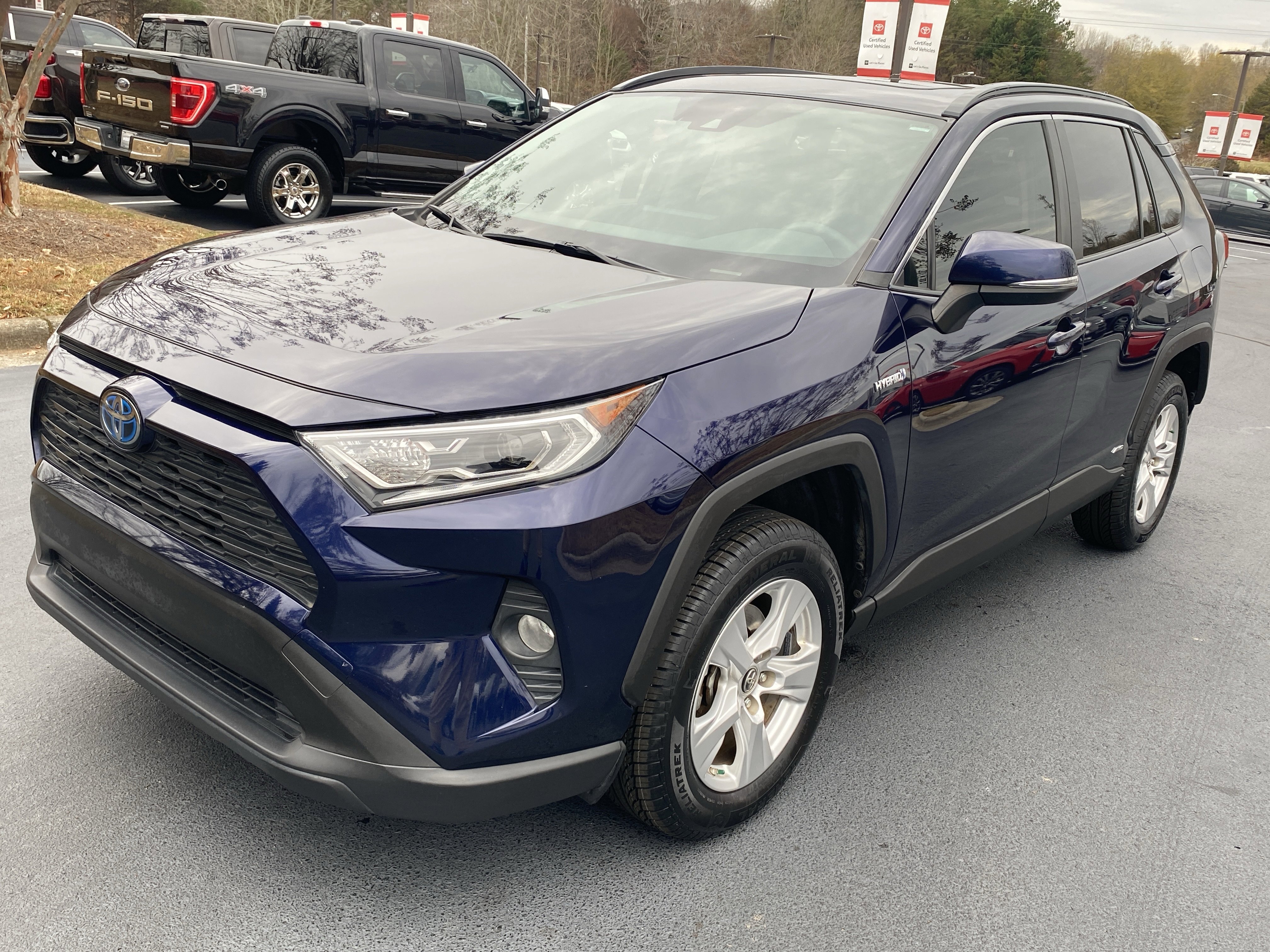 2019 Toyota RAV4 XLE