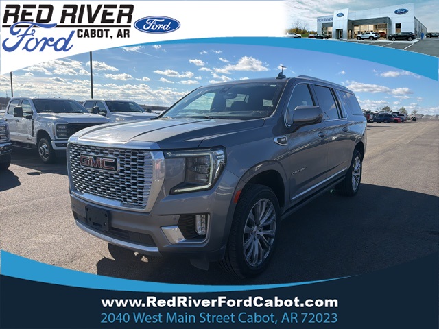 2022 GMC Yukon XL Denali's photo