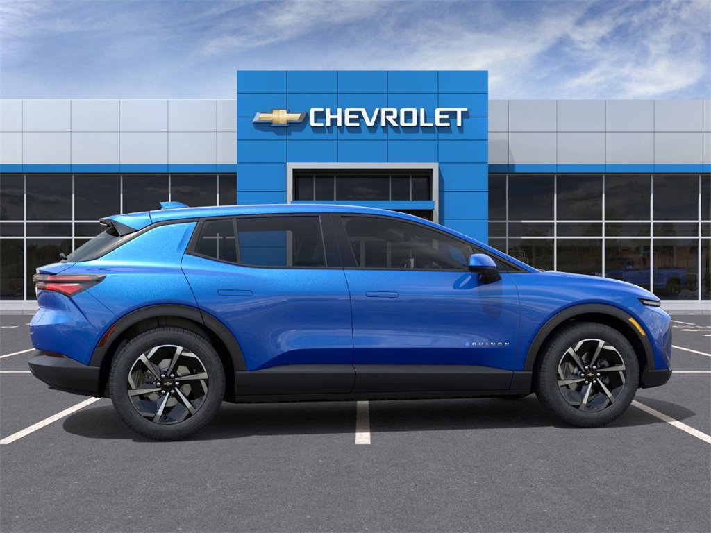 2026 Chevrolet Equinox EV 1LT photo 3