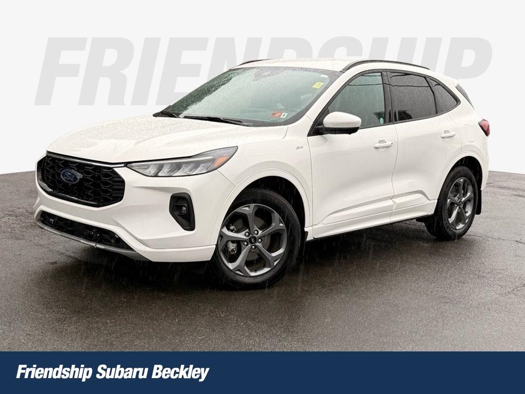 2024 Ford Escape ST-Line Select's photo