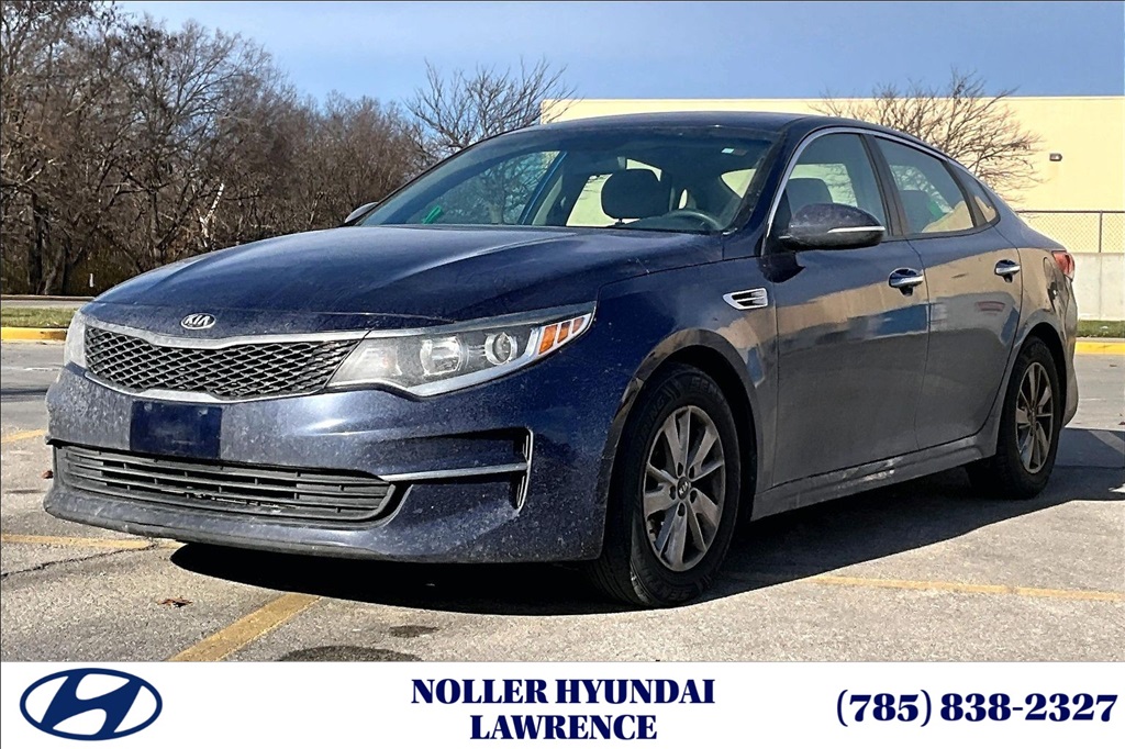 2016 Kia Optima LX's photo