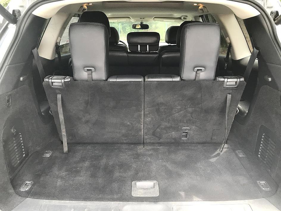 2020 Nissan Pathfinder Platinum photo 13