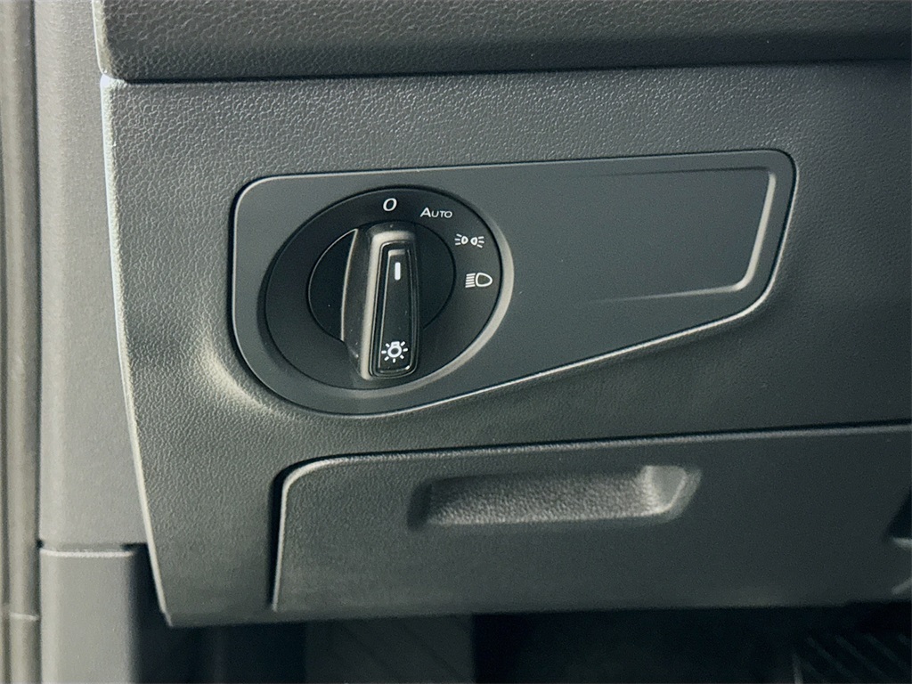 2024 Volkswagen Tiguan S photo 32