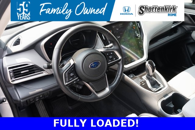 2022 Subaru Outback Limited photo 2