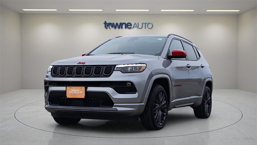 2023 Jeep Compass (RED) Edition's photo