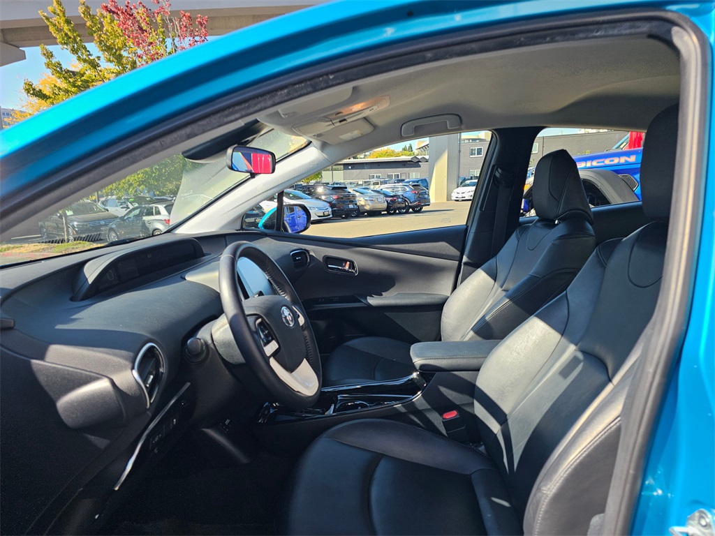 2019 Toyota Prius Prime Plus Premium Advanced photo 22
