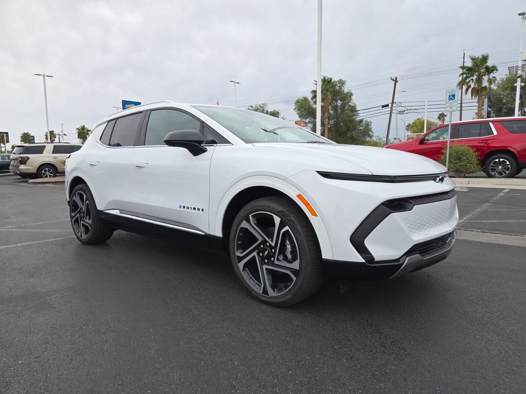 2025 Chevrolet Equinox EV LT's photo