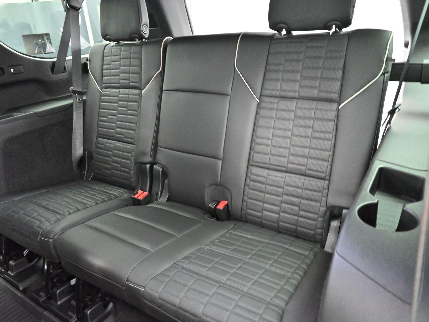 2023 Cadillac Escalade ESV Sport Platinum photo 32