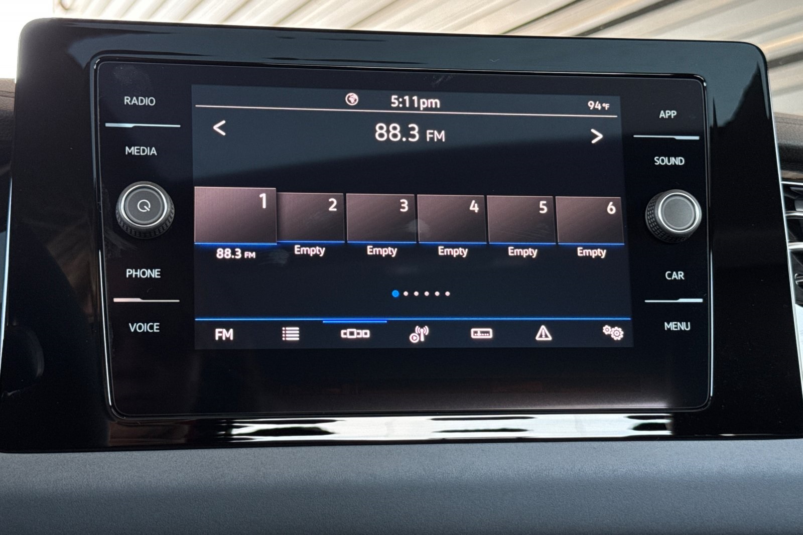 2025 Volkswagen Jetta 1.5T SE photo 16