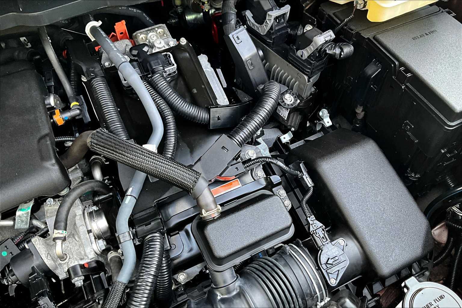 2024 Toyota Sienna XLE photo 30