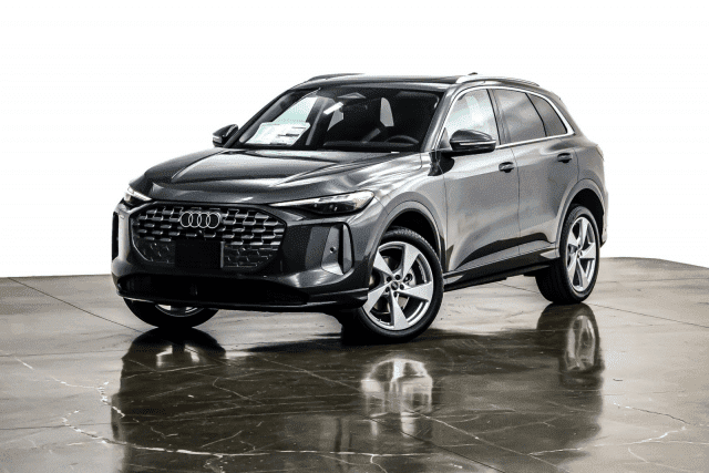 2025 Audi Q5 S Line Premium Plus's photo