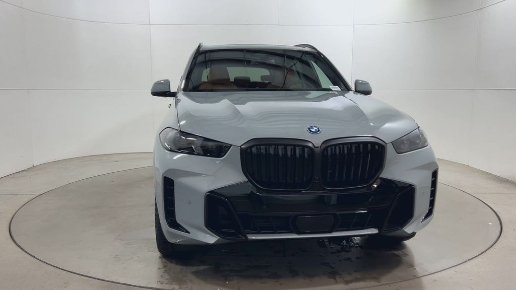 2026 Bmw X5 xDrive50e photo 3
