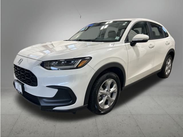 2025 Honda HR-V LX's photo