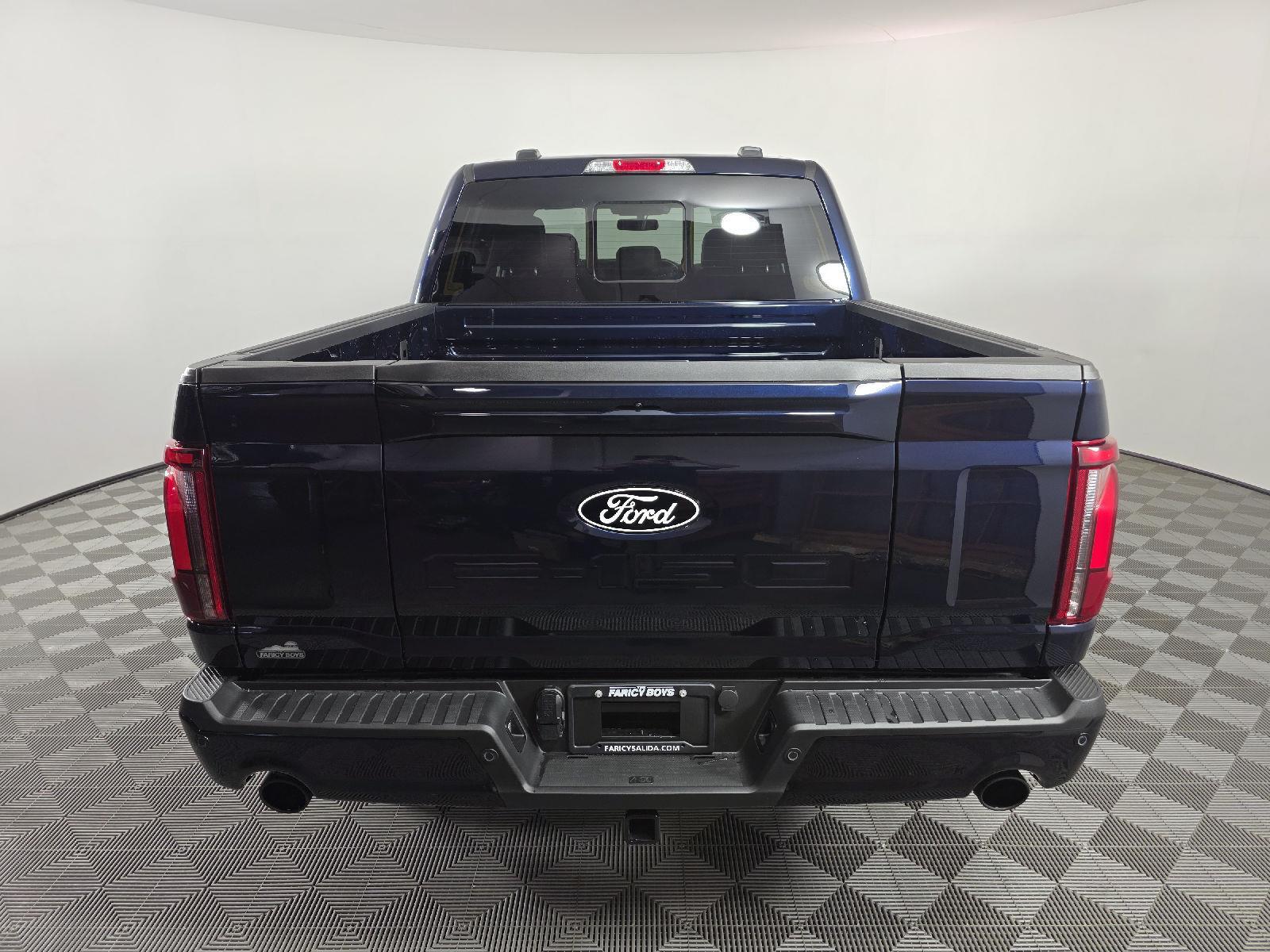 2025 Ford F-150 Lariat photo 4