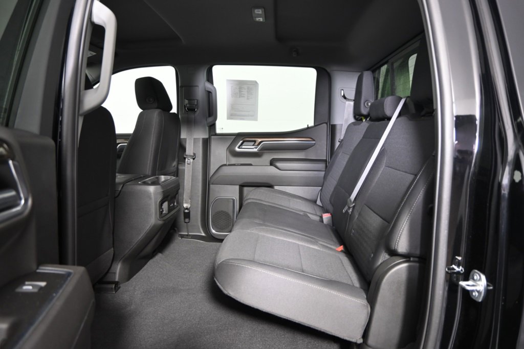 2022 Chevrolet Silverado 1500 RST photo 17