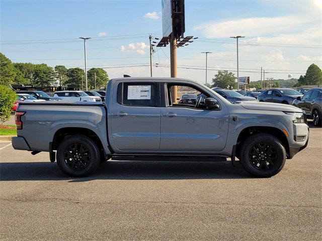 2026 Nissan Frontier Crew Cab SV photo 2