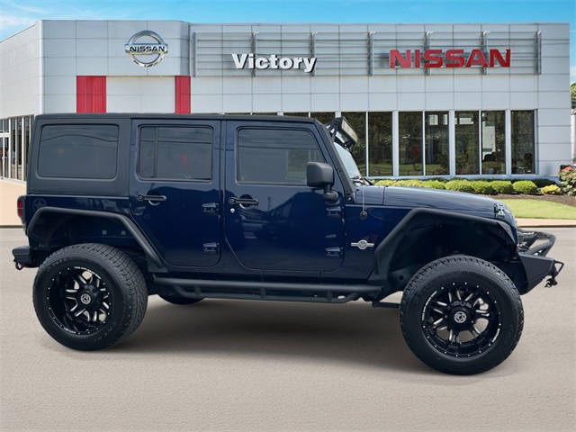 2013 Jeep Wrangler Unlimited Freedom photo 2