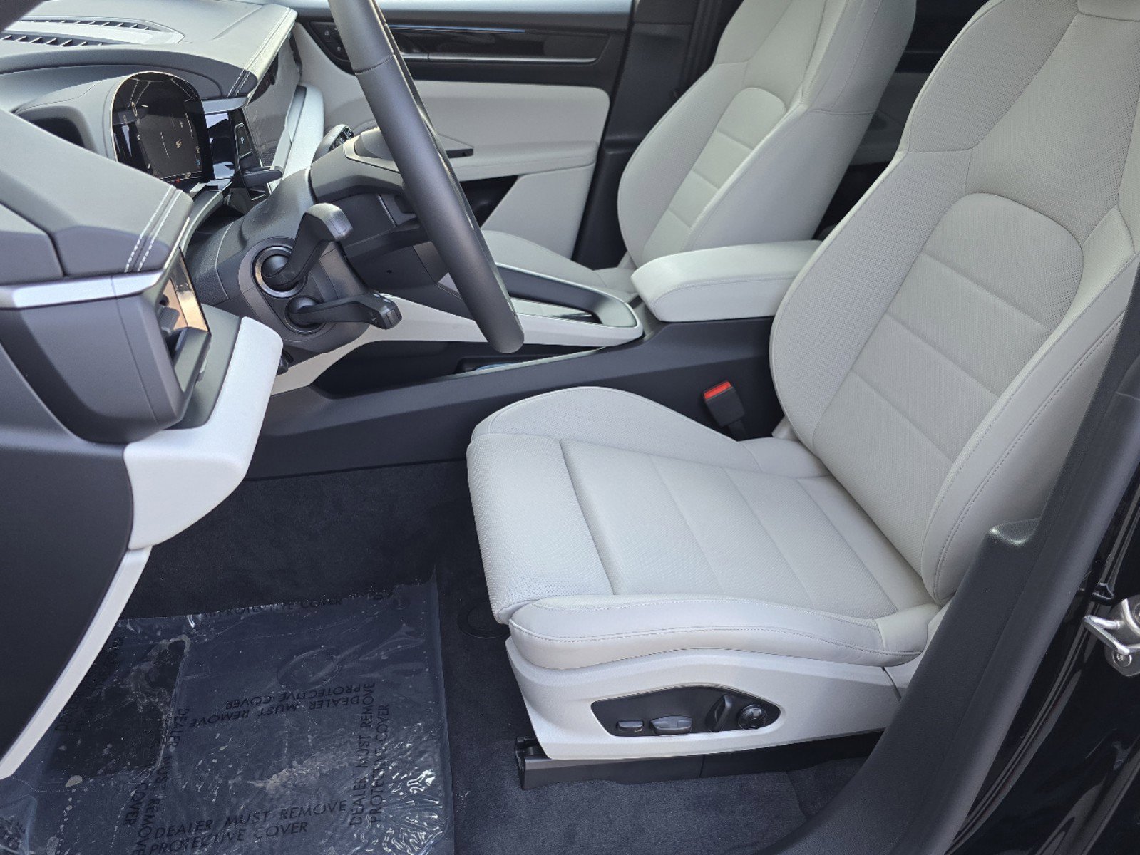 2025 Porsche Macan Electric photo 6