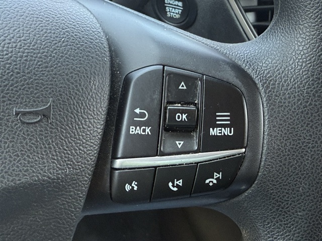 2020 Ford Escape SE photo 18