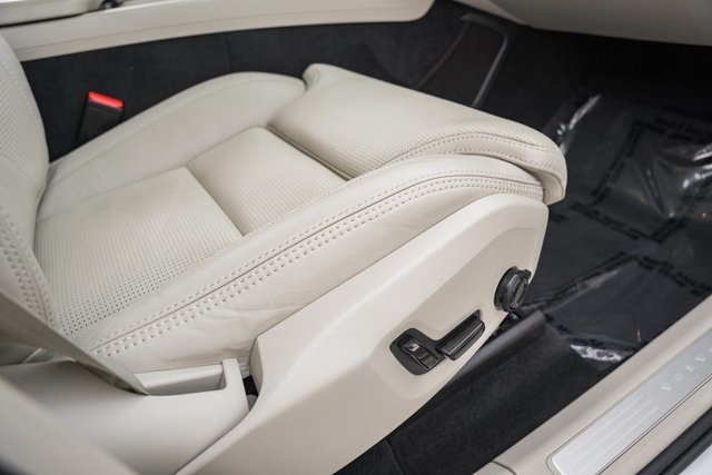 2021 Volvo XC60 Inscription photo 29