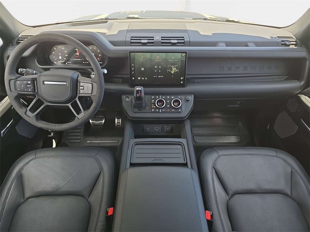 2024 Land Rover Defender 130 V8 photo 9