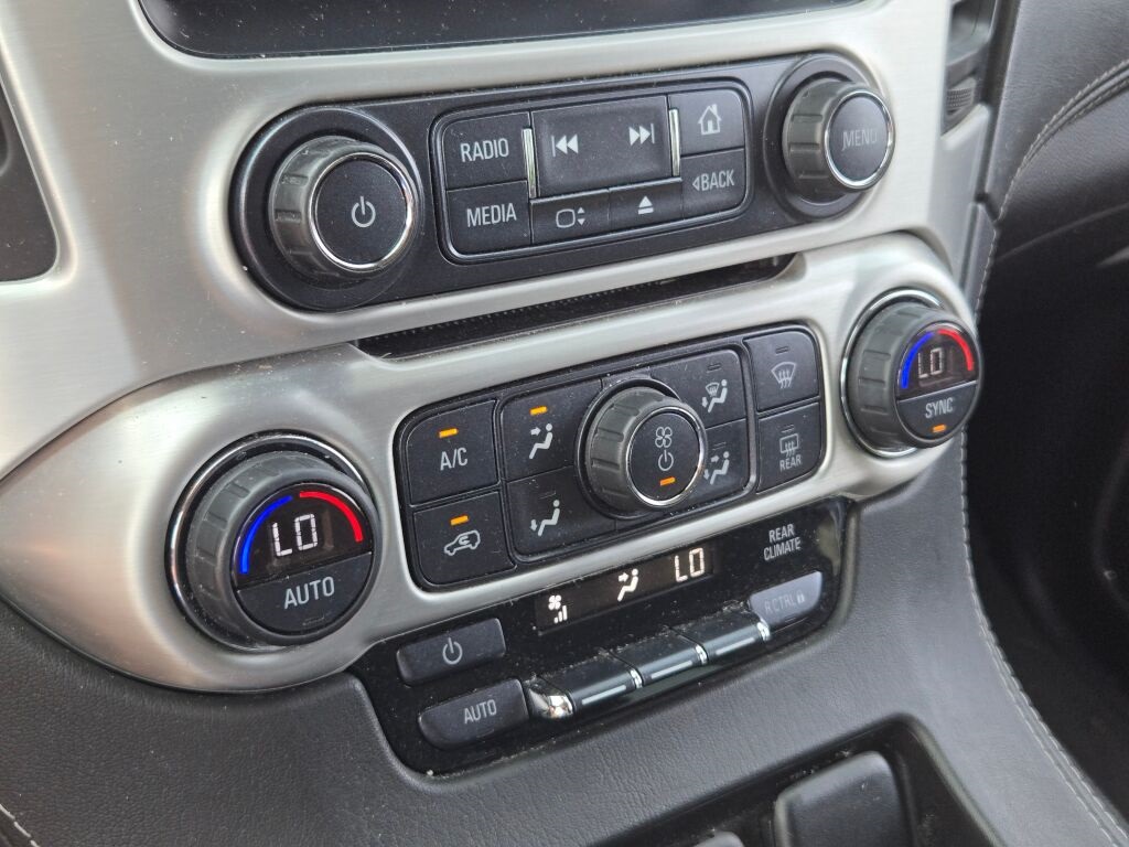2017 Gmc Yukon XL SLE photo 19