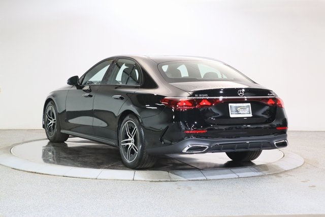 2025 Mercedes Benz E 350 4MATIC photo 2