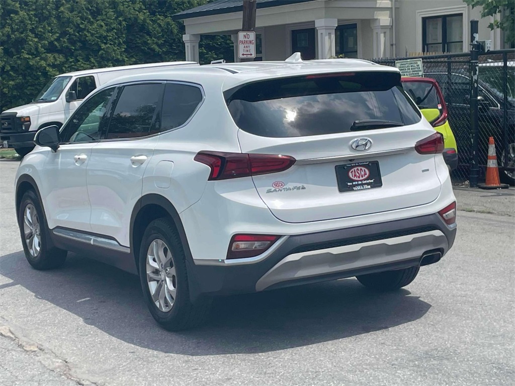 2020 Hyundai Santa Fe SEL photo 4