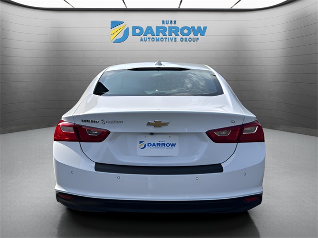 2024 Chevrolet Malibu 1LT photo 3