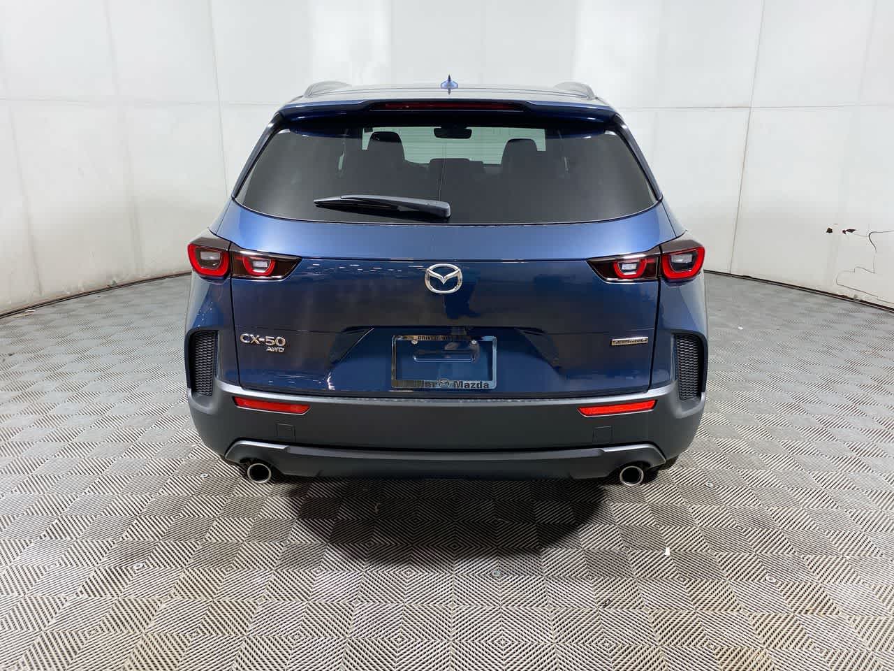 2025 Mazda CX-50 2.5 Premium Plus photo 3