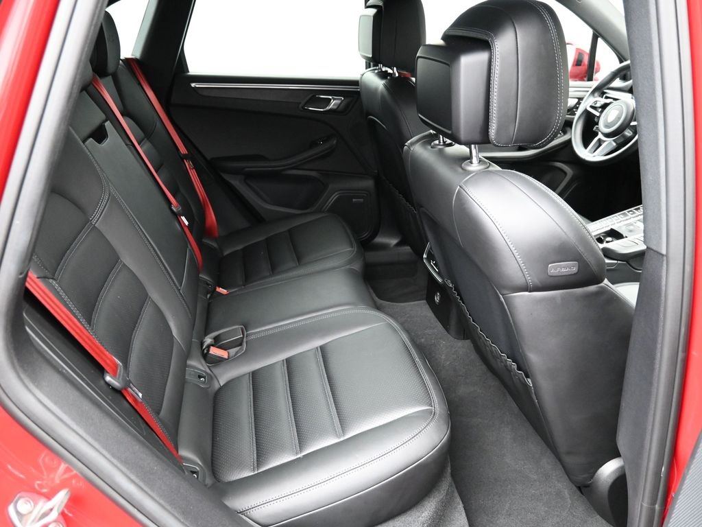 2018 Porsche Macan GTS photo 8