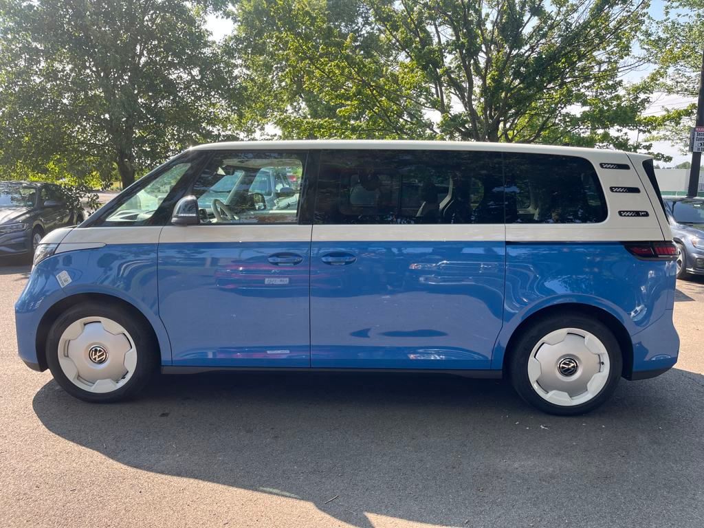 2025 Volkswagen ID. Buzz photo 4
