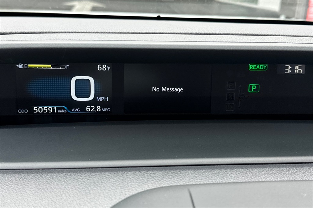 2020 Toyota Prius Prime XLE photo 22