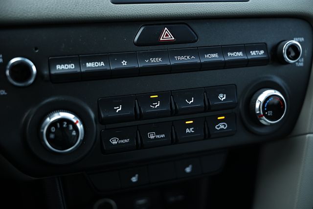 2022 Kia Sportage Nightfall Edition photo 35