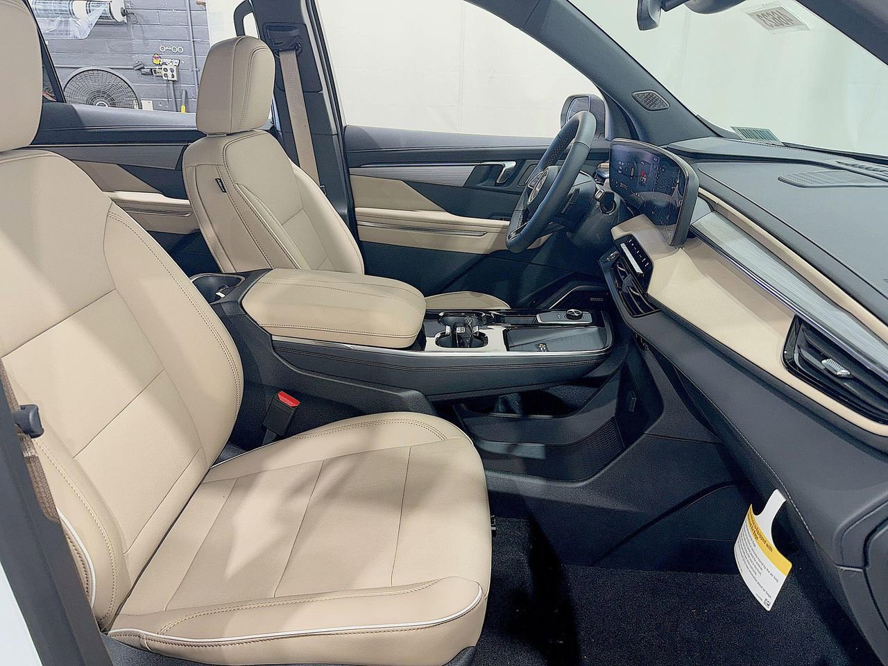 2026 Buick Enclave Preferred photo 26