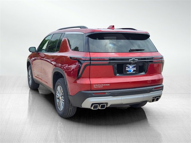 2025 Chevrolet Traverse photo 3