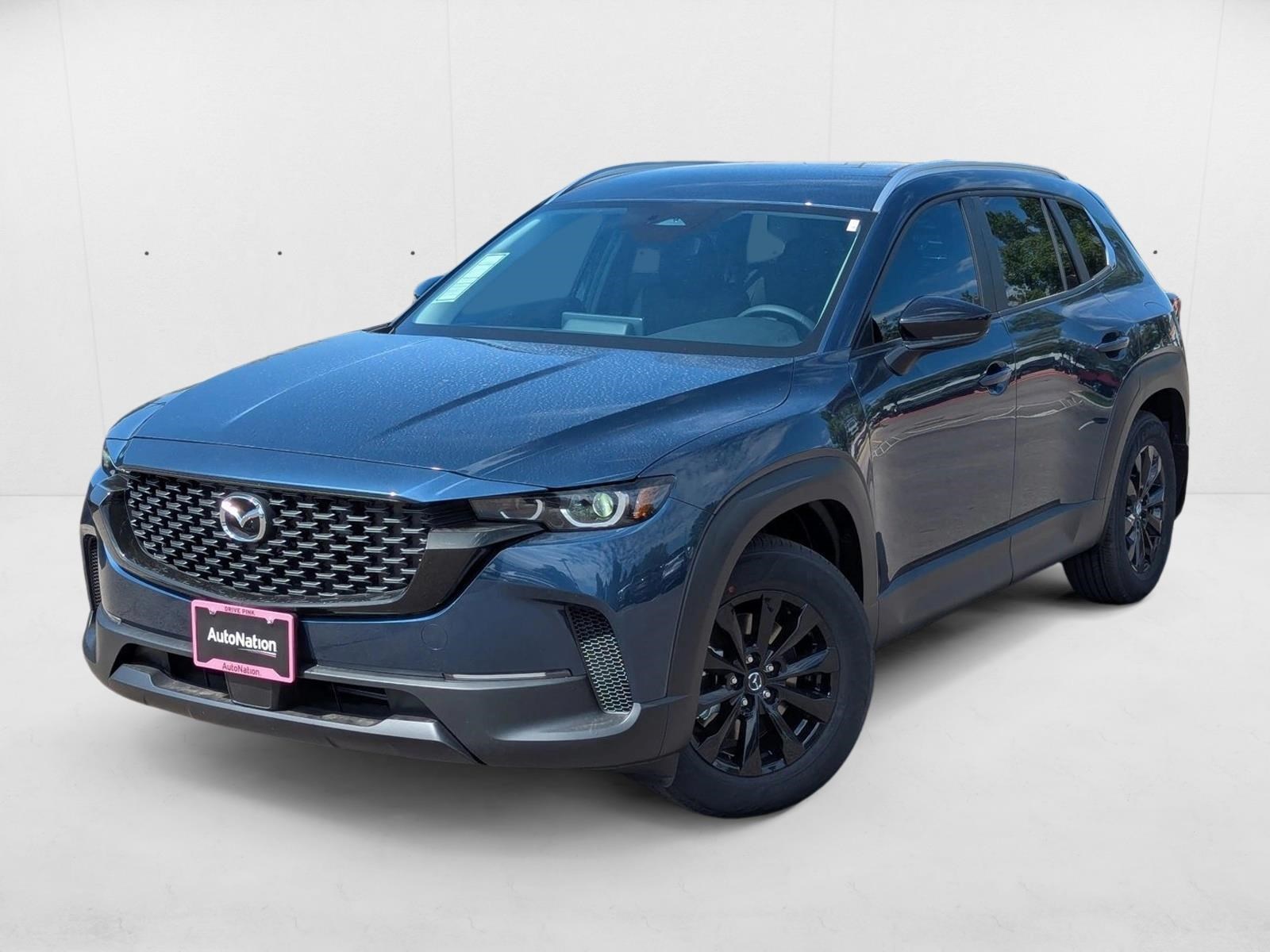2025 Mazda CX-50 Select's photo