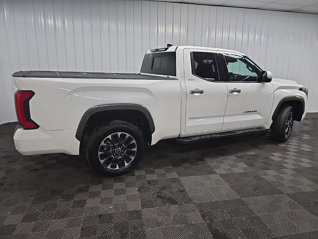 2022 Toyota Tundra Limited photo 3
