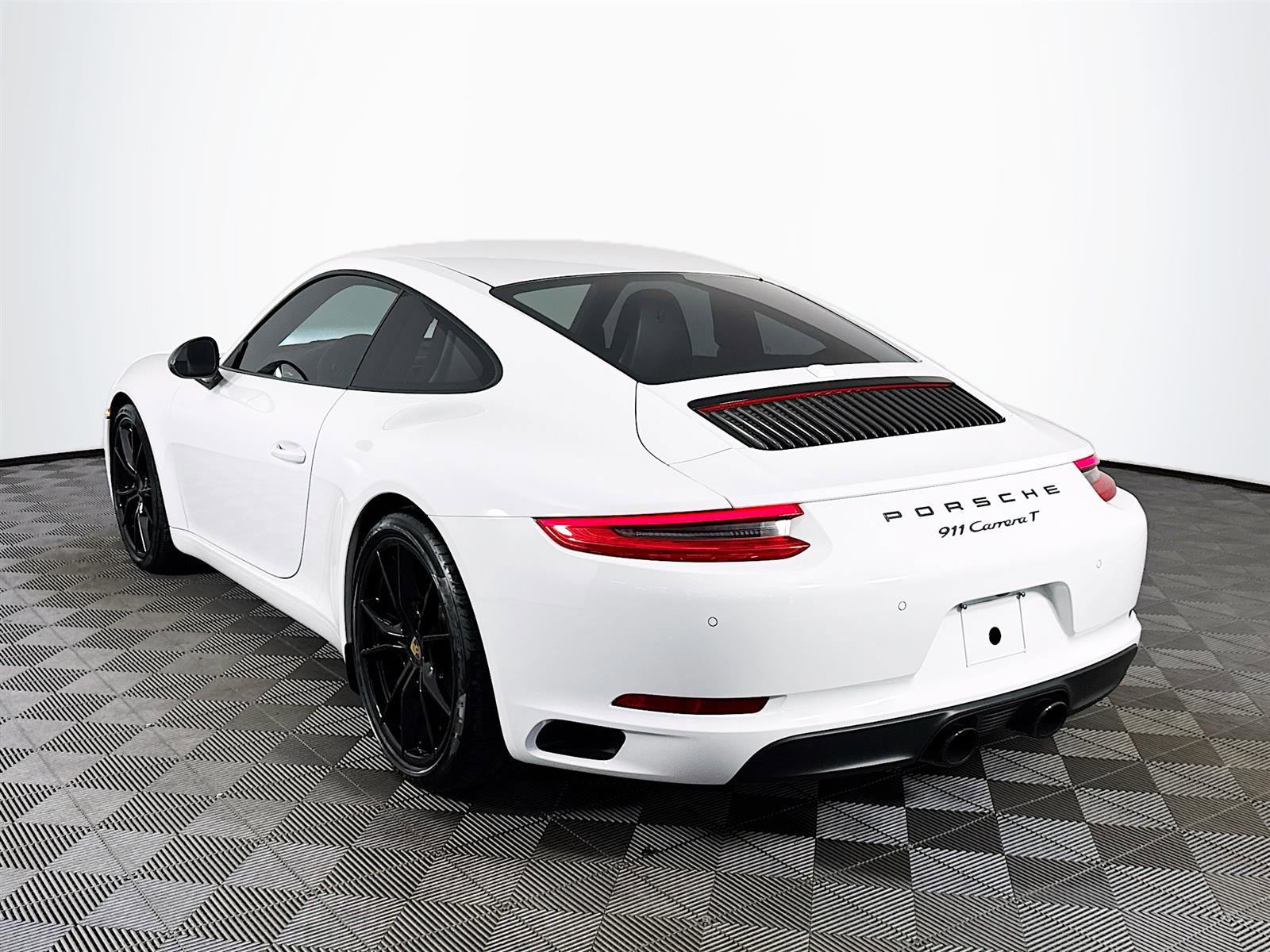 2019 Porsche 911 T photo 5