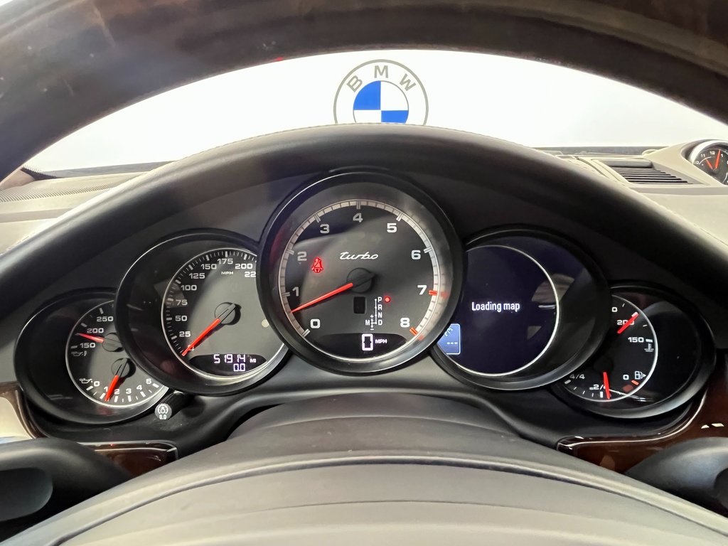 2015 Porsche Panamera Base S photo 2