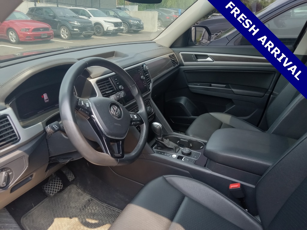 2019 Volkswagen Atlas V6 SEL photo 3