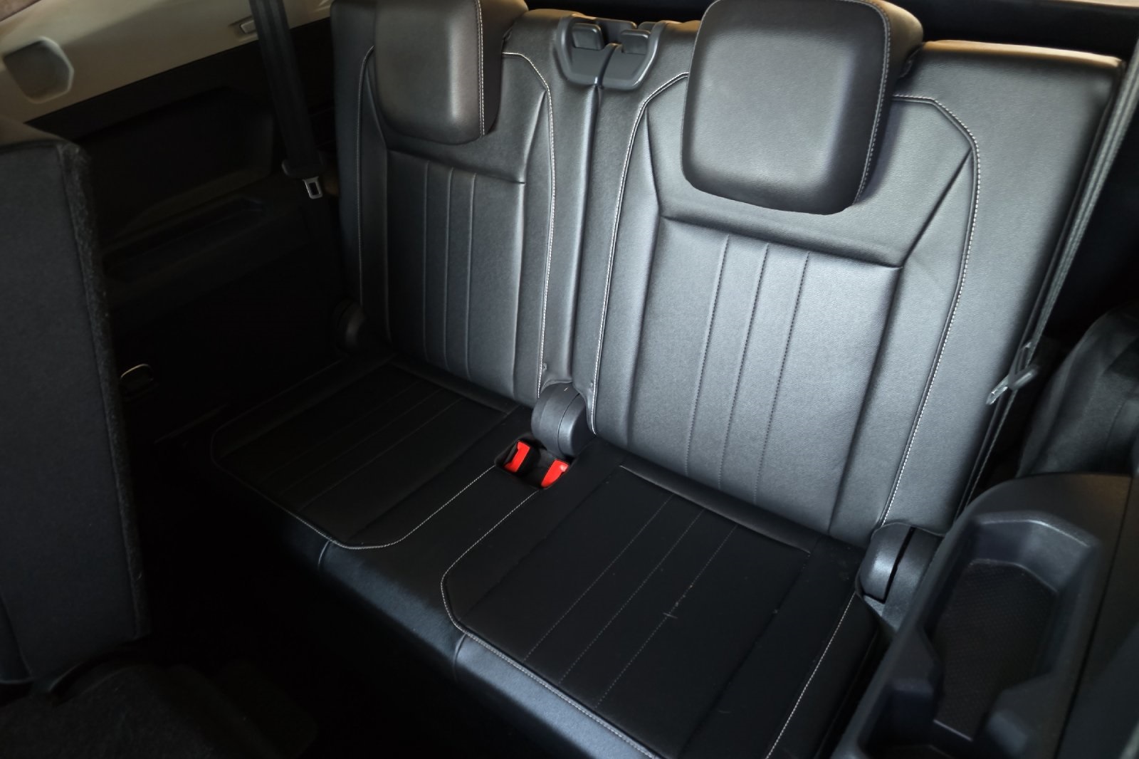 2022 Volkswagen Tiguan SE photo 12