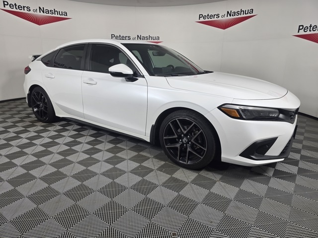 2023 Honda Civic Hatchback Sport Touring's photo