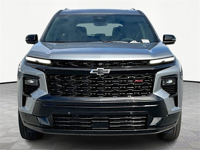 2026 Chevrolet Traverse RS photo 2