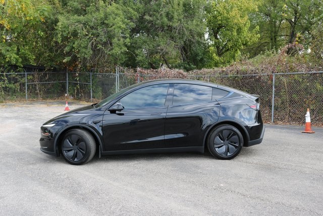Used 2026 Tesla New Model Y Long Range with VIN 7SAYGDEE8TA412618 for sale in Austin, TX
