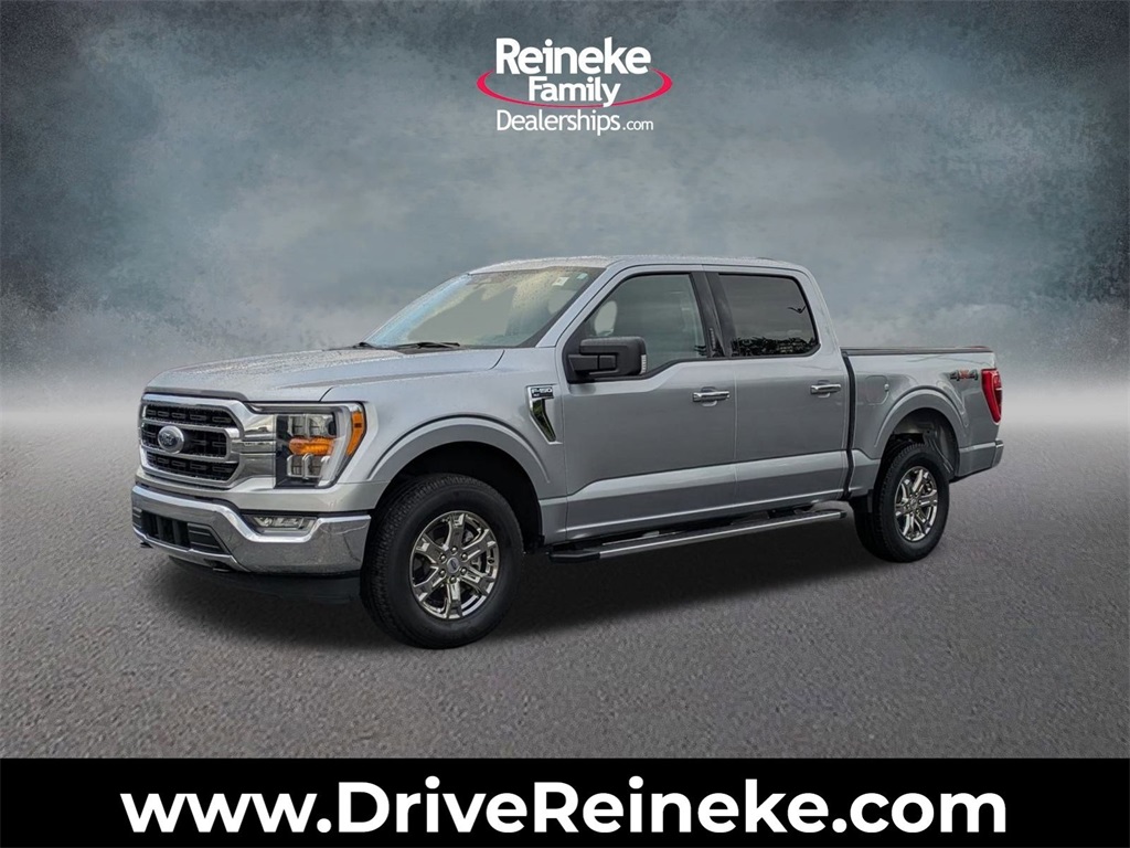 Used 2022 Silver Ford XLT image 1