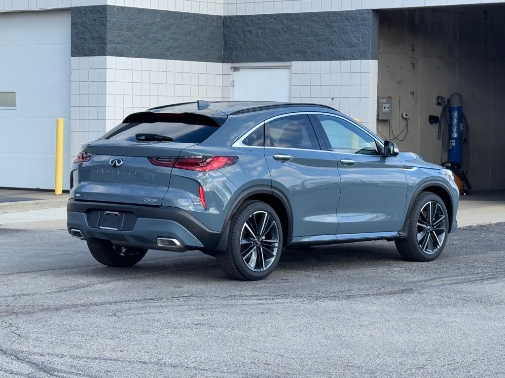 2025 Infiniti QX55 Essential photo 4