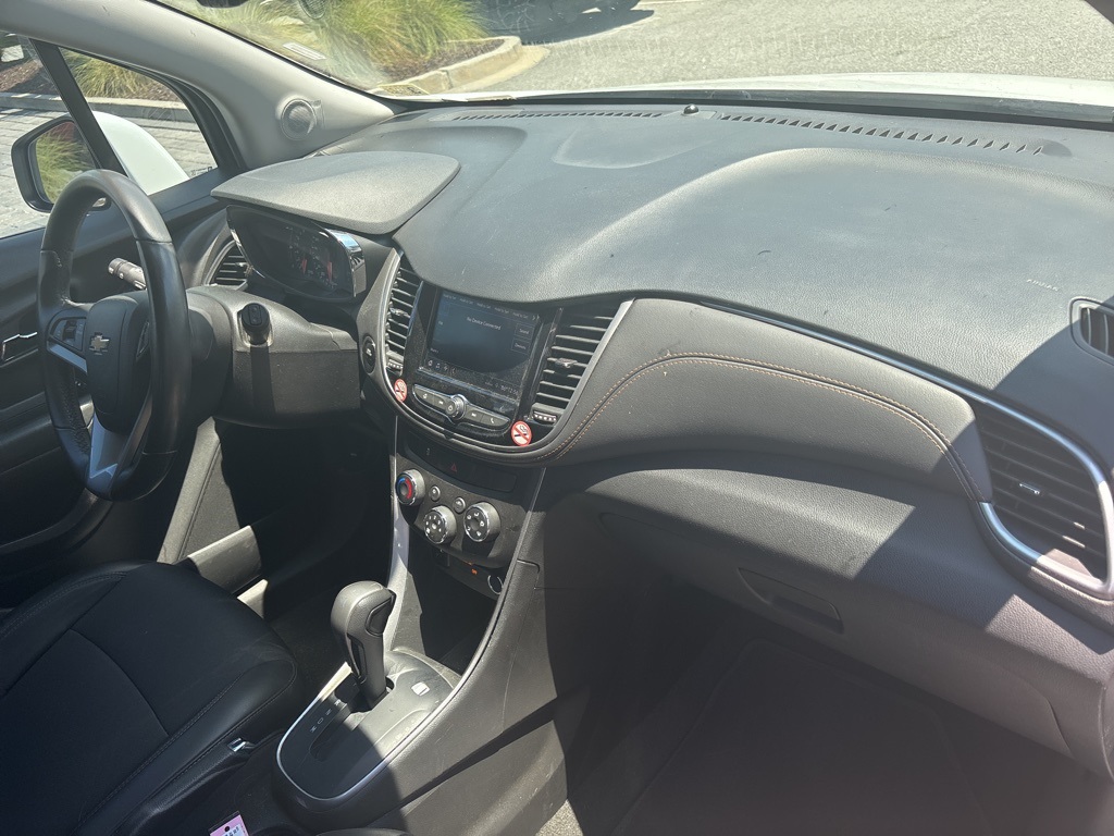 2022 Chevrolet Trax LT photo 29